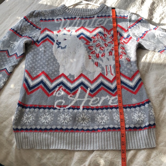 M GOT Winter is Here Wolf Sweater Games of Thrones Alpine Ski Graphic - Picture 6 of 8